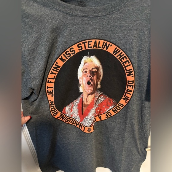 Official WWE | Ric Flair Son of a Gun Grey T-Shirt | Size M - Picture 2 of 5